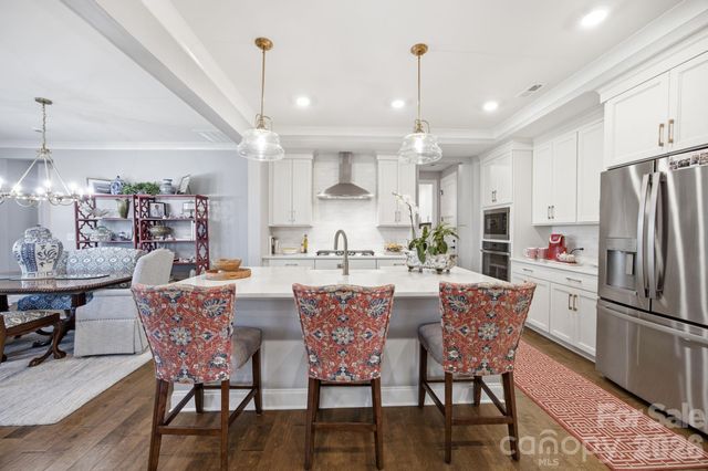 104 Sisters Cove Court, Mooresville, NC 28117
