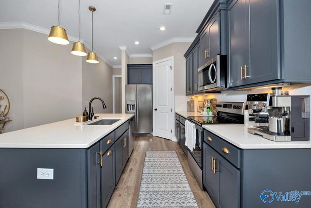 48 Pine Street NW, Huntsville, AL 35806