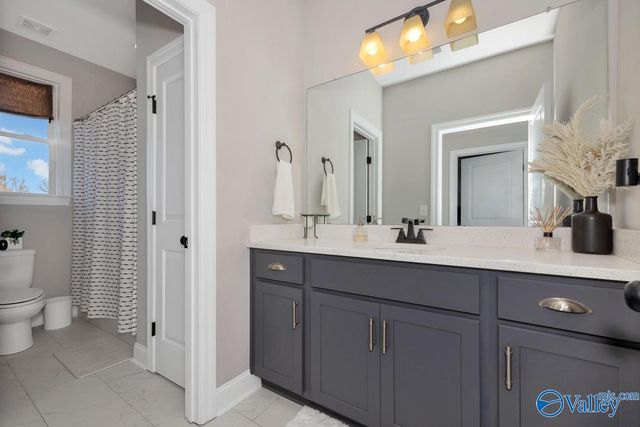 48 Pine Street NW, Huntsville, AL 35806