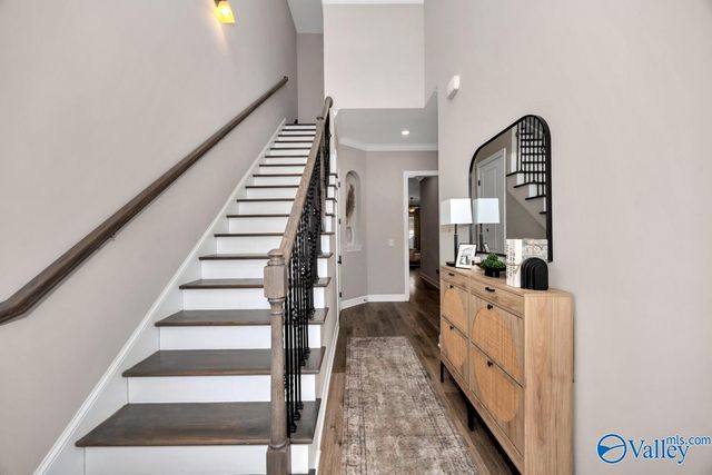 48 Pine Street NW, Huntsville, AL 35806