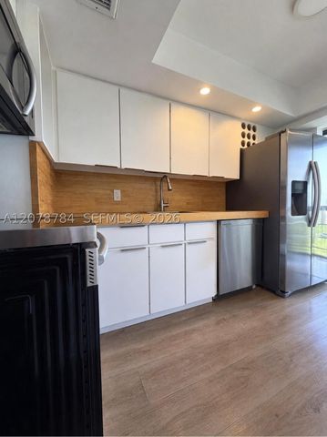 77 Crandon Blvd 5C, Key Biscayne, FL 33149
