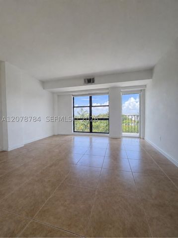 77 Crandon Blvd 5C, Key Biscayne, FL 33149