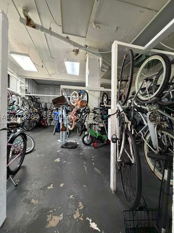 77 Crandon Blvd 5C, Key Biscayne, FL 33149