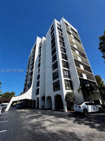 77 Crandon Blvd 5C, Key Biscayne, FL 33149