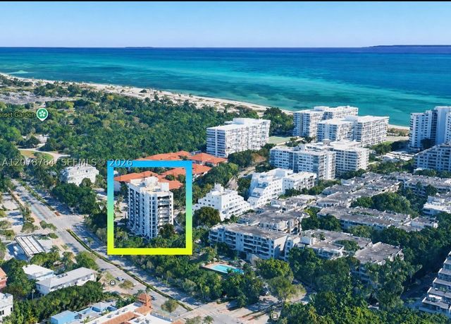 77 Crandon Blvd 5C, Key Biscayne, FL 33149