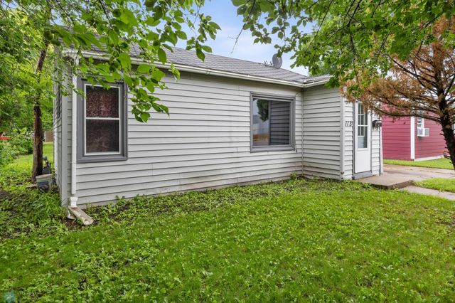 113 23rd Street S, Fargo, ND 58103