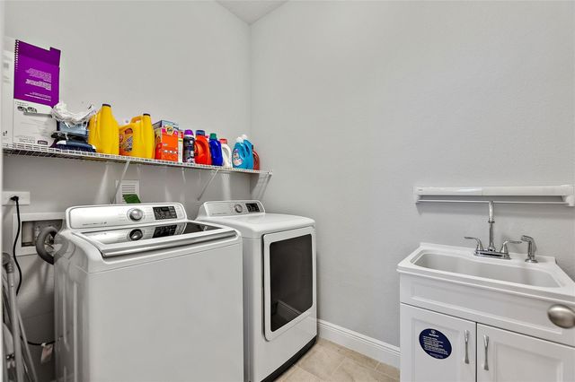 8719 CRESCENDO AVENUE, Windermere, FL 34786