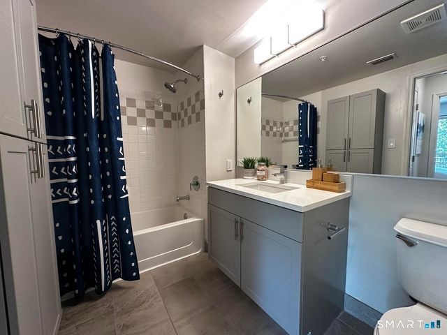 52 Forest Street 1210, Stamford, CT 06901