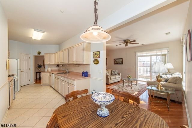 2304 Clinton Ln 2304, Rockaway Twp., NJ 07866