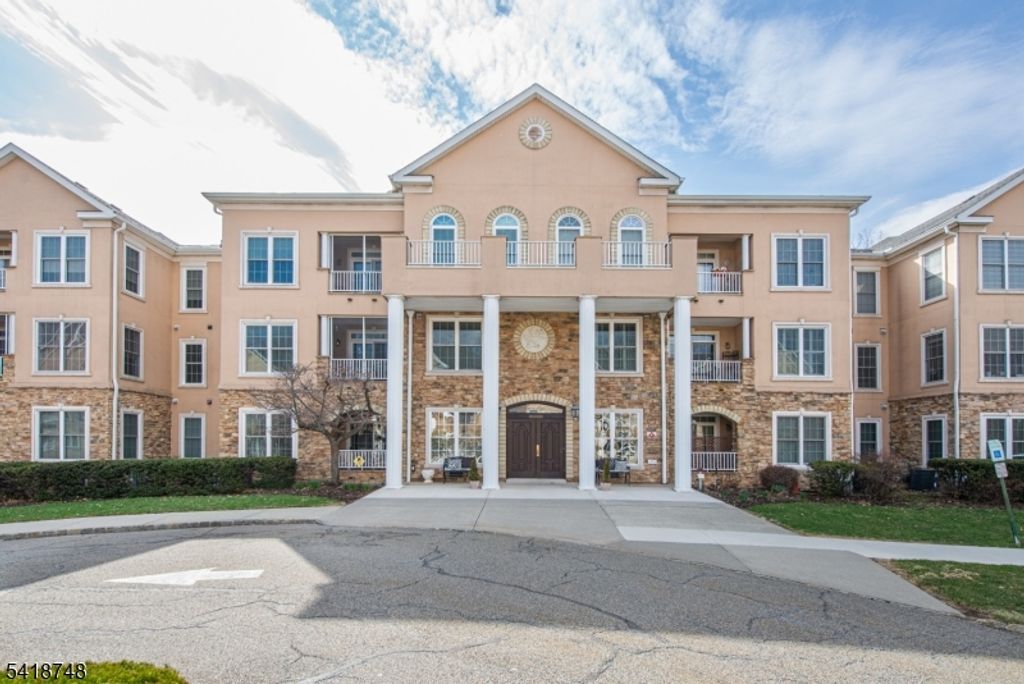 2304 Clinton Ln 2304, Rockaway Twp., NJ 07866