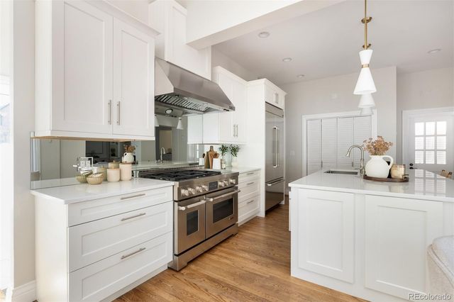 4949 E 6th Avenue Parkway, Denver, CO 80220