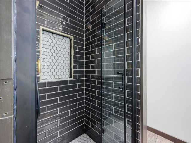 31990 S 624 Place A8, Grove, OK 74344