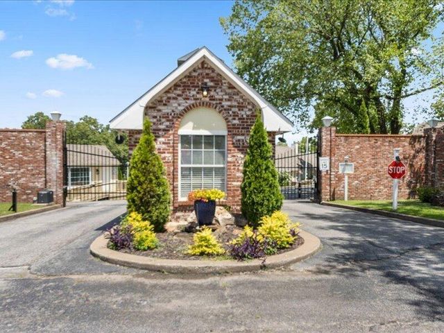 31990 S 624 Place A8, Grove, OK 74344