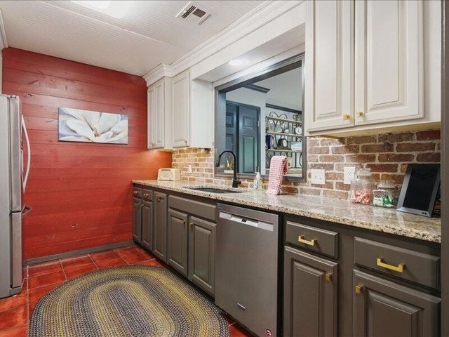 31990 S 624 Place A8, Grove, OK 74344