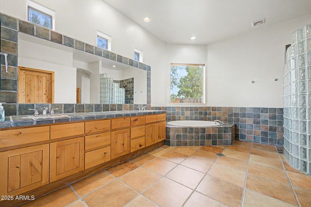 14530 E PEAK VIEW Road, Scottsdale, AZ 85262