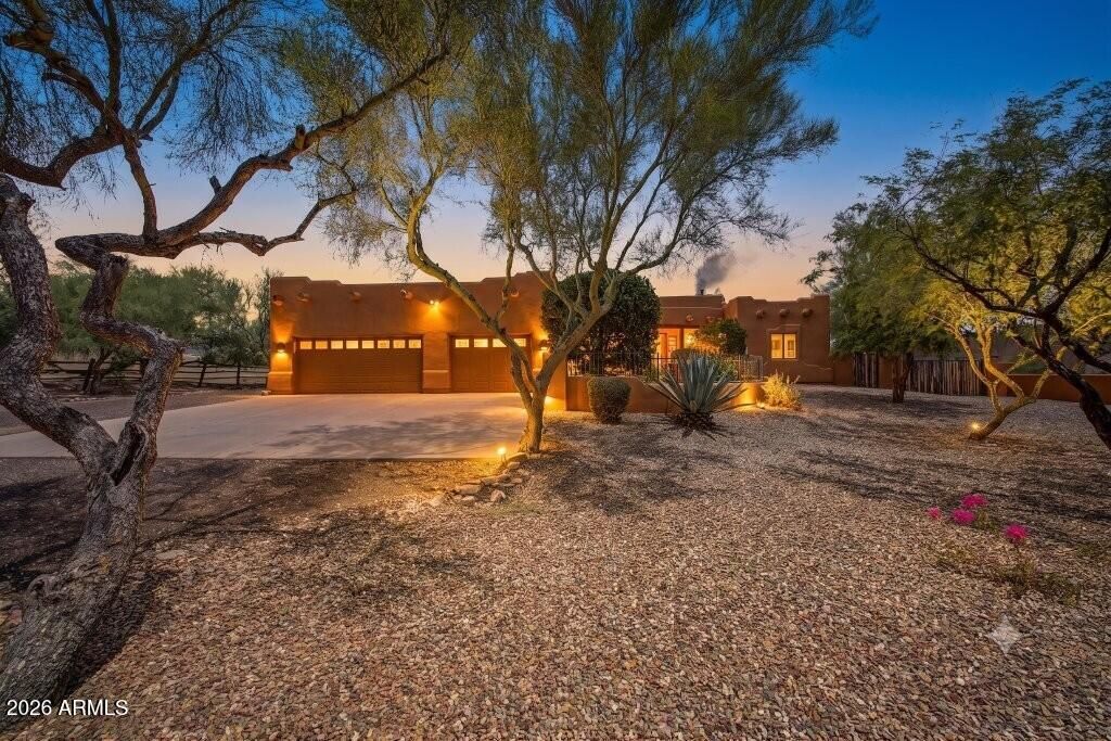 14530 E PEAK VIEW Road, Scottsdale, AZ 85262 — photo 2