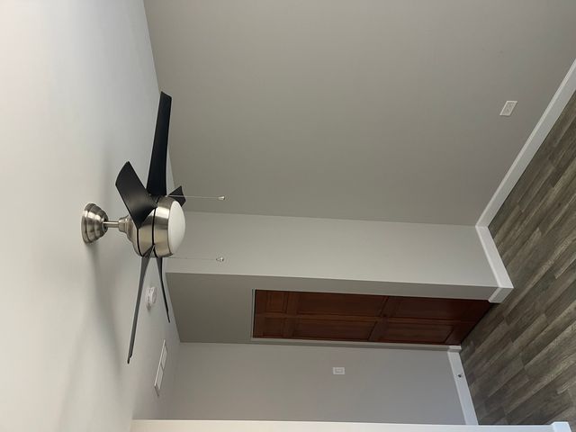 1732 Sheridan Road 2F, North Chicago, IL 60064