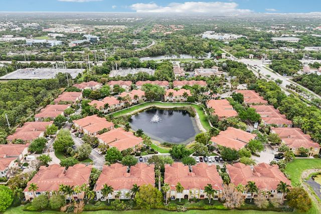 4901 Bonsai Circle 105, Palm Beach Gardens, FL 33418