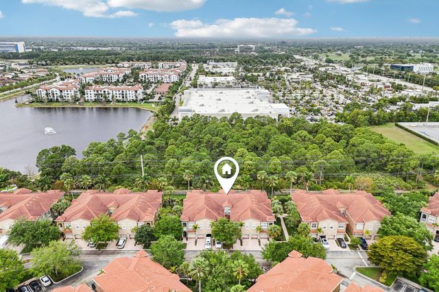 4901 Bonsai Circle 105, Palm Beach Gardens, FL 33418