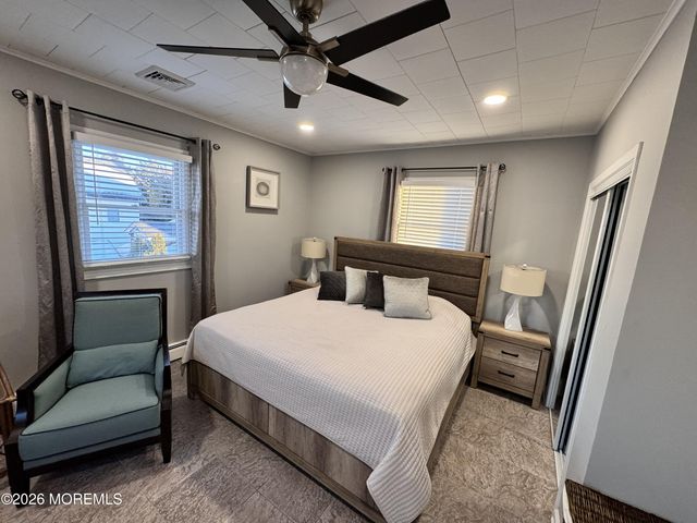 604 SE Central Avenue, Seaside Park, NJ 08752