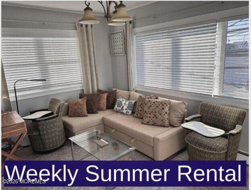 604 SE Central Avenue, Seaside Park, NJ 08752