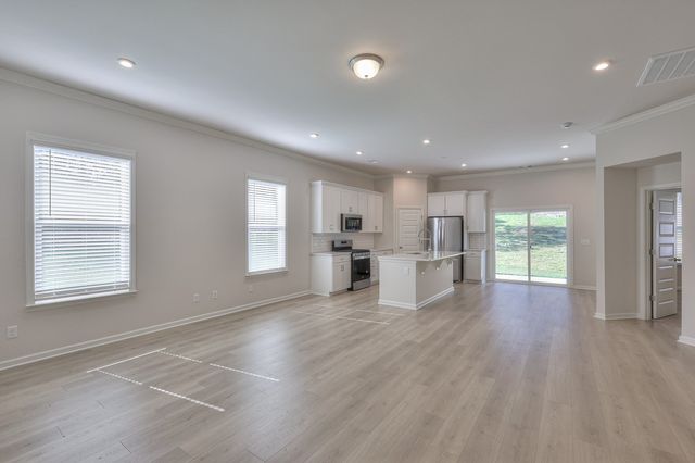 1401 Autumn Leaf Ln, Mount Juliet, TN 37122