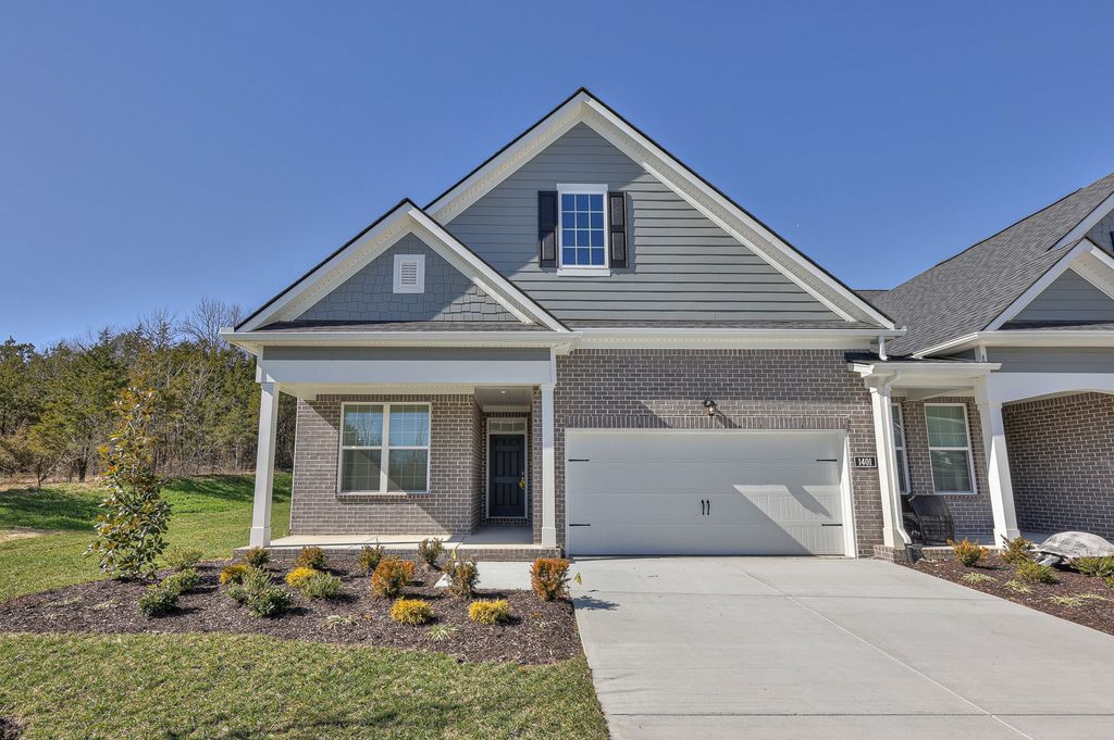 1401 Autumn Leaf Ln, Mount Juliet, TN 37122