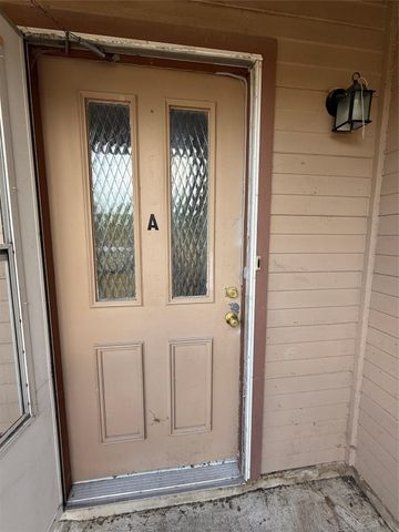2115 Courtney ST, Austin, TX 78745