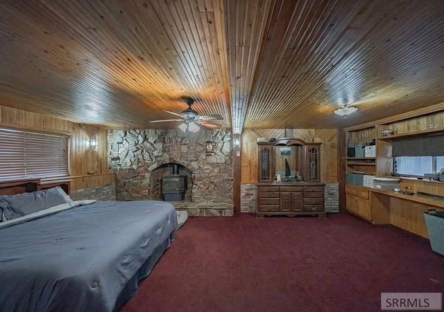 433 W 2nd S, Rexburg, ID 83440