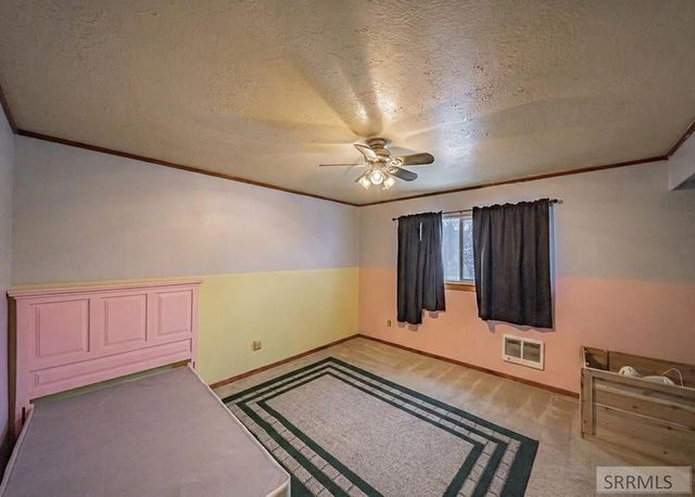 433 W 2nd S, Rexburg, ID 83440