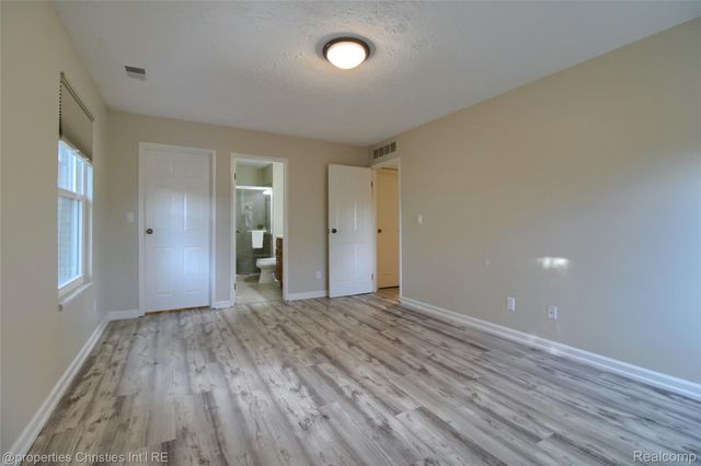 19355 Surrey Lane, Northville Township, MI 48167