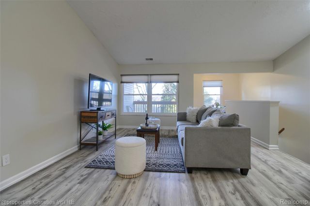 19355 Surrey Lane, Northville Township, MI 48167