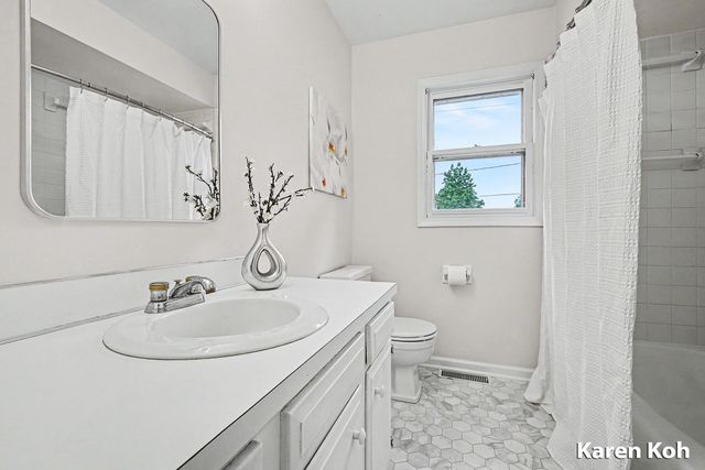 1827 Rowland Avenue SE, Grand Rapids, MI 49546