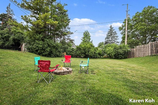 1827 Rowland Avenue SE, Grand Rapids, MI 49546