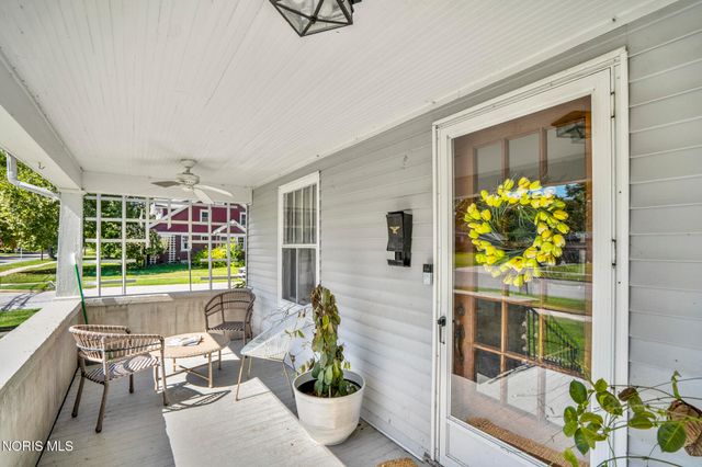 922 Farnsworth Road, Waterville, OH 43566
