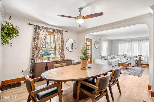 922 Farnsworth Road, Waterville, OH 43566