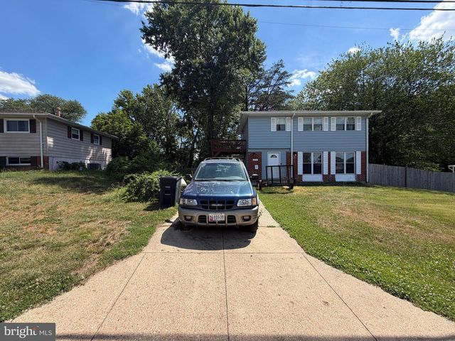 2714 KELNER DR, Landover, MD 20785
