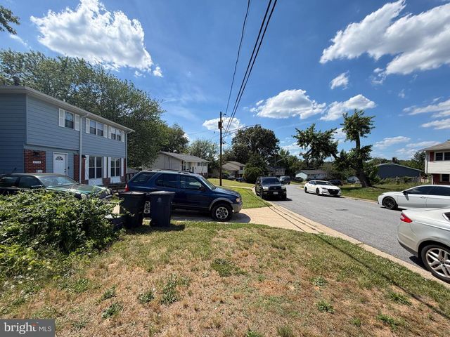 2714 KELNER DR, Landover, MD 20785