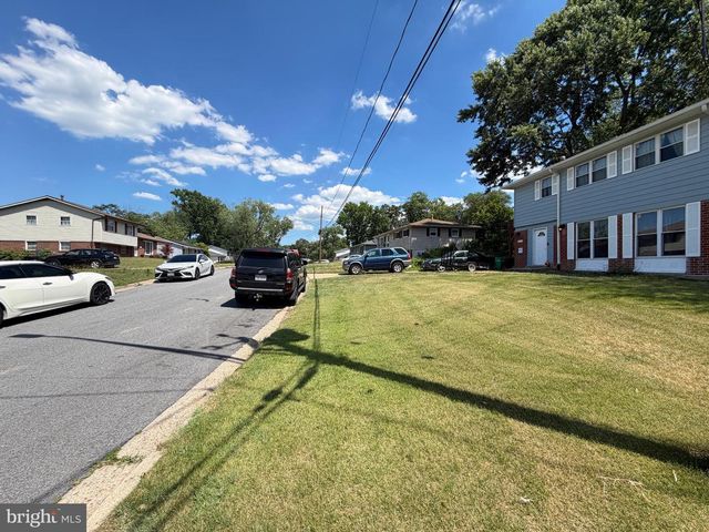 2714 KELNER DR, Landover, MD 20785