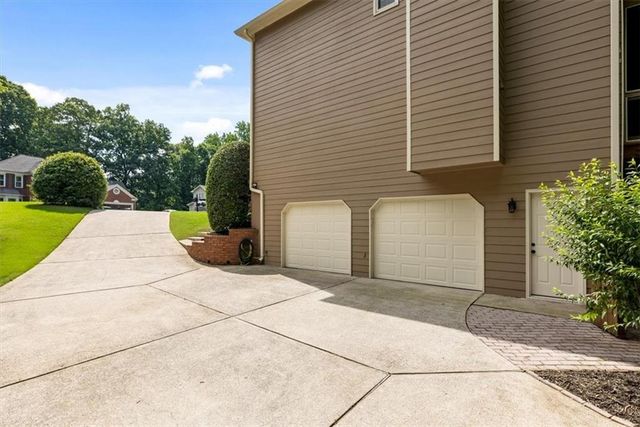 450 Dunhill View Court, Alpharetta, GA 30005
