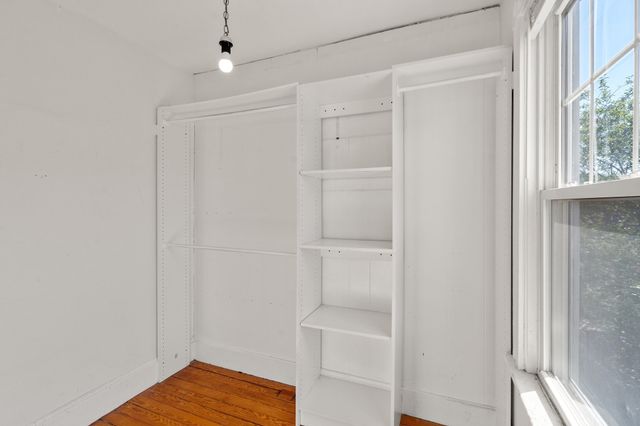 83 Francis St 5, Brookline, MA 02446