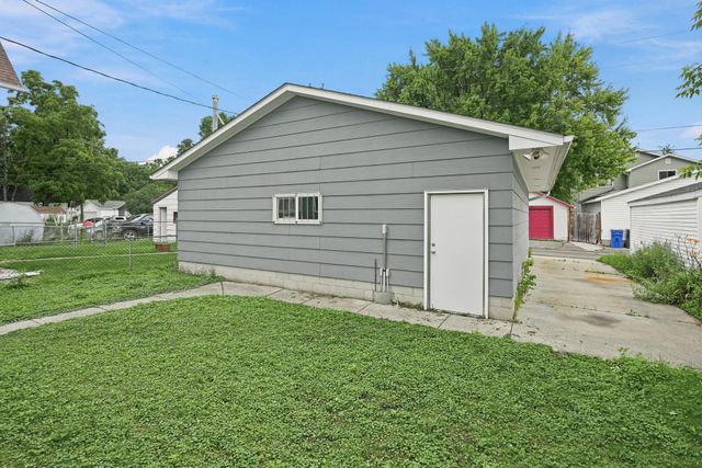 799 Watson Avenue, Saint Paul, MN 55102