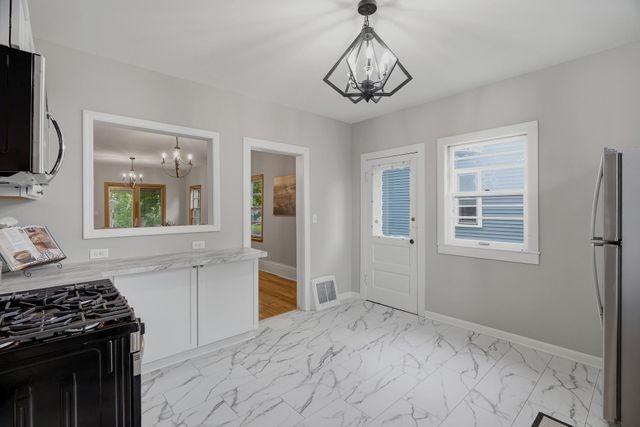 799 Watson Avenue, Saint Paul, MN 55102
