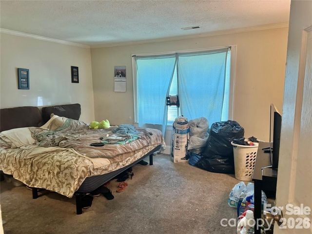 1028 Karendale Avenue, Charlotte, NC 28208