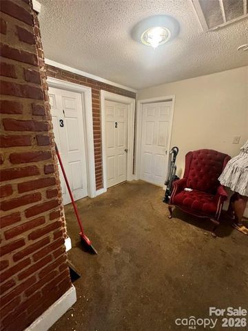 1028 Karendale Avenue, Charlotte, NC 28208
