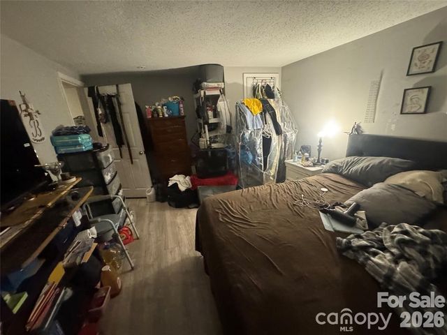 1028 Karendale Avenue, Charlotte, NC 28208