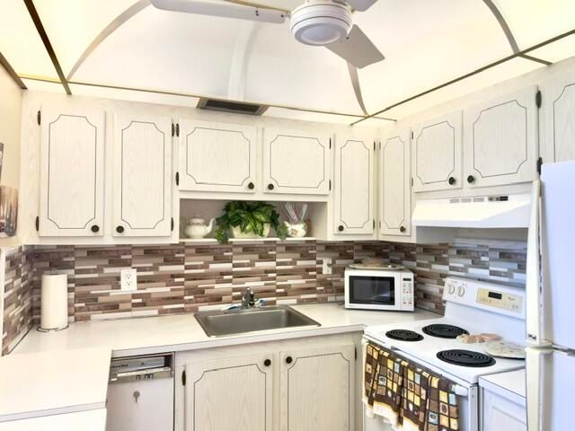 20 Valencia, Delray Beach, FL 33446