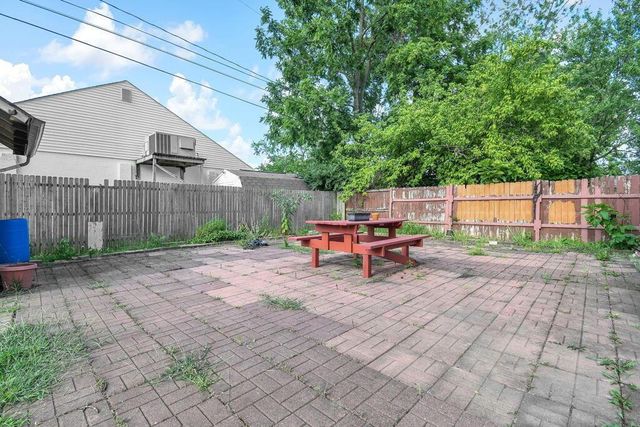 868 Lawndale Avenue, Columbus, OH 43207