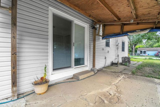 868 Lawndale Avenue, Columbus, OH 43207