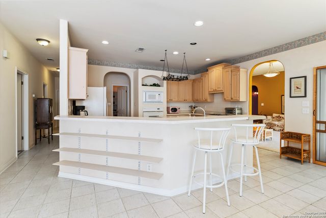 13310 Bow Heights, San Antonio, TX 78230